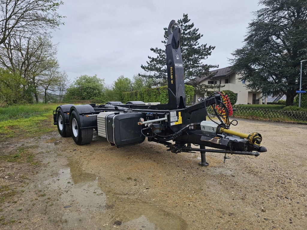 e62e27de-e0be-4614-88a7-ec2236a51f4f-WhatsApp Bild 2025-04-16 um 13.png