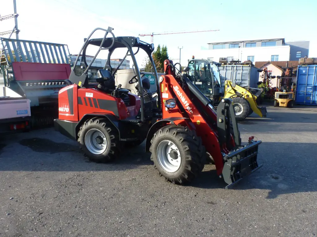 Schäffer 4670 Hoflader