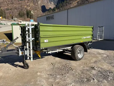 Fliegl EDK 50 eingelöst,  Dreiseitenkipper