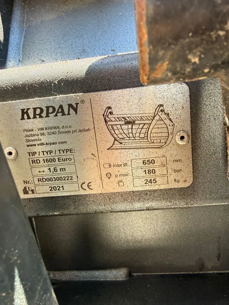 823c48ea-e266-4274-9fc5-3c8836f73fb5-4636f664-23a1-434d-b9fd-e23eef4e1e38.jpg