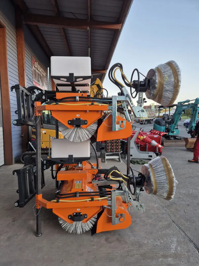 b5d880f8-d78e-4773-bb87-0c0e3721b95c-WhatsApp Bild 2025-11-04 um 07.jpg