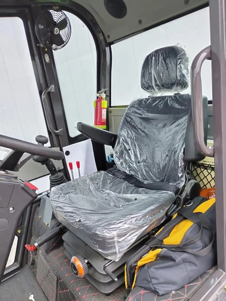 4b758299-694f-4658-a2e7-b5d90bdc31e5-WhatsApp Image 2026-03-16 at 16.57.59 (4).jpg