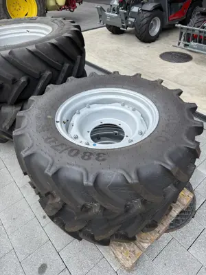 Räder 380/70R24 Case IH, Steyr, New Holland