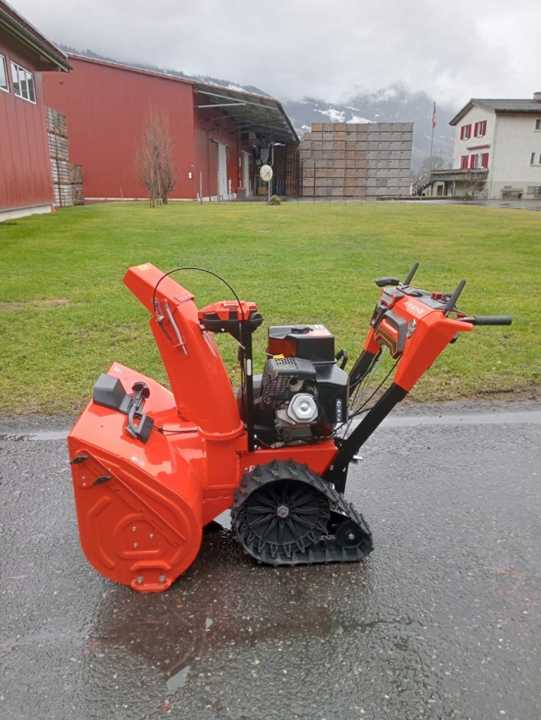 e8c90fac-23a3-4196-b59b-3b6e462cb71c-Schneefräse Ariens.jpg