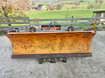 Schneepflug Schneeschild Schuler 2.30m