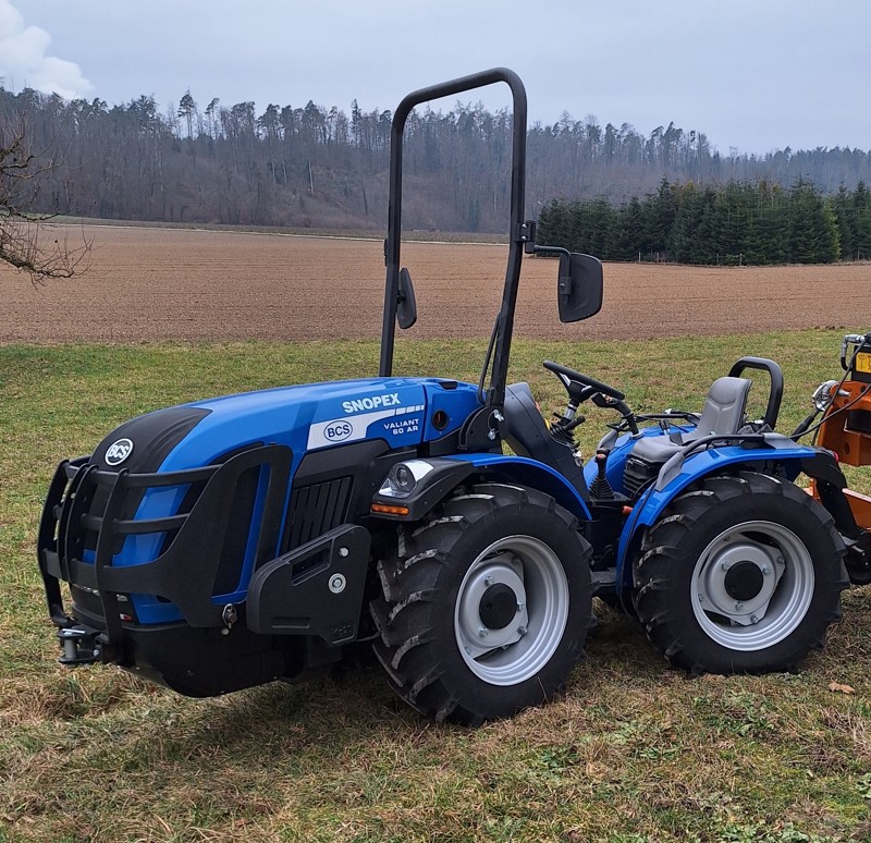 c0f87715-e1cc-4a65-b3f5-c9d7fd8b63e7-BCS Valiant_1.jpg