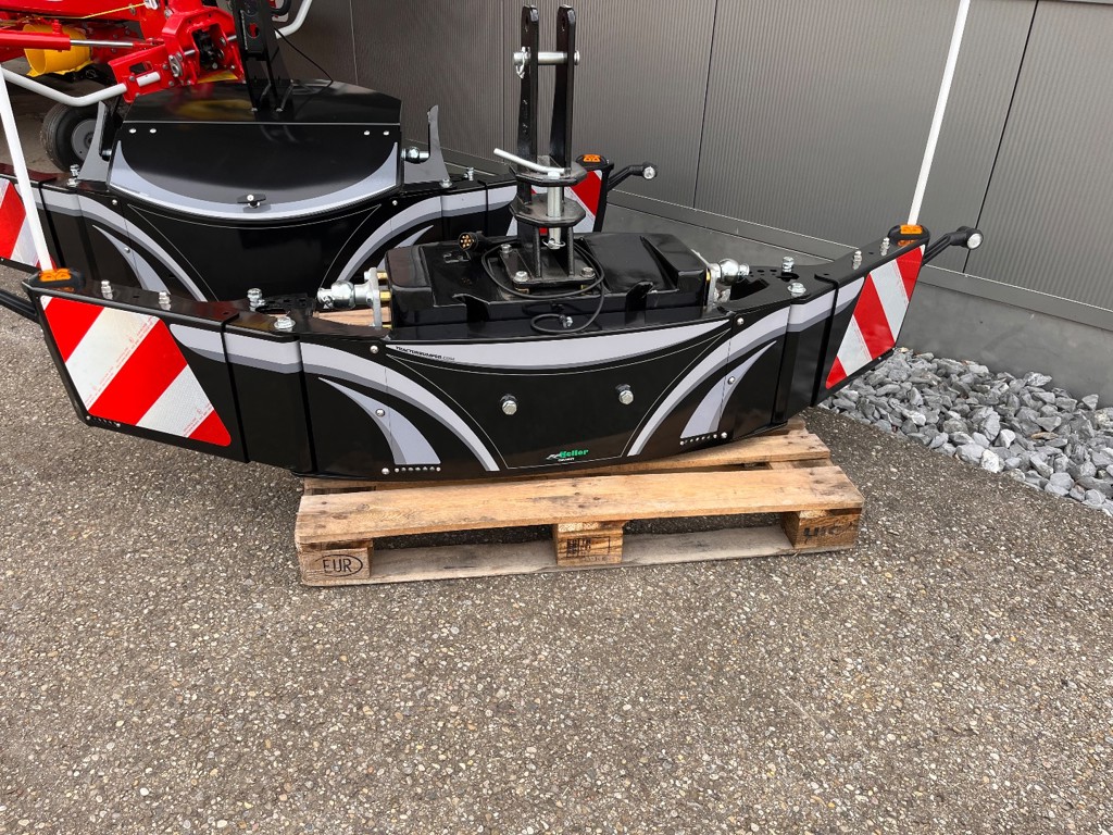 Tractor Bumper Connect 600kg Bj. 2025