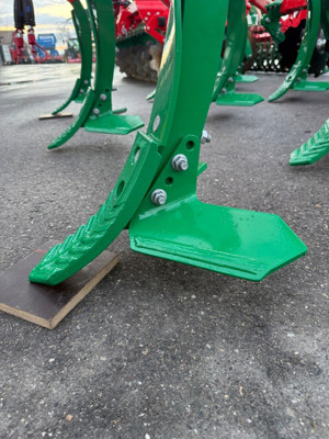 Agro-Masz Runner 30 Non-Stop Grubber