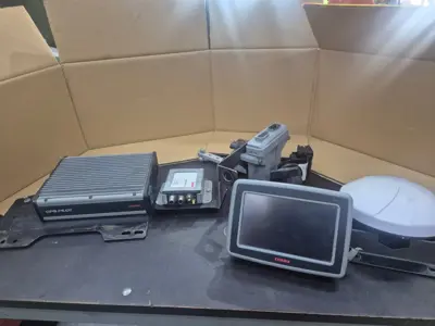 GPS Claas S7 Omnistar pour pièces