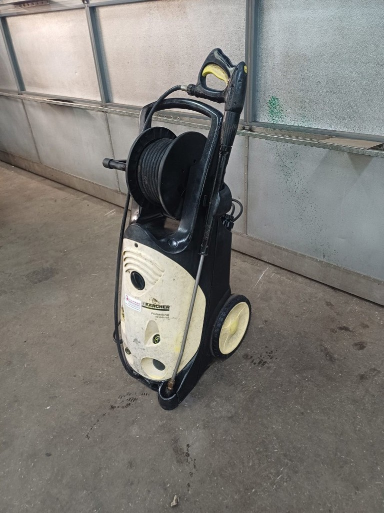 5b43b88c-31e6-448c-9c48-88bde0ab2d6c-WhatsApp Image 2025-12-15 at 07.53.44 (3).jpg