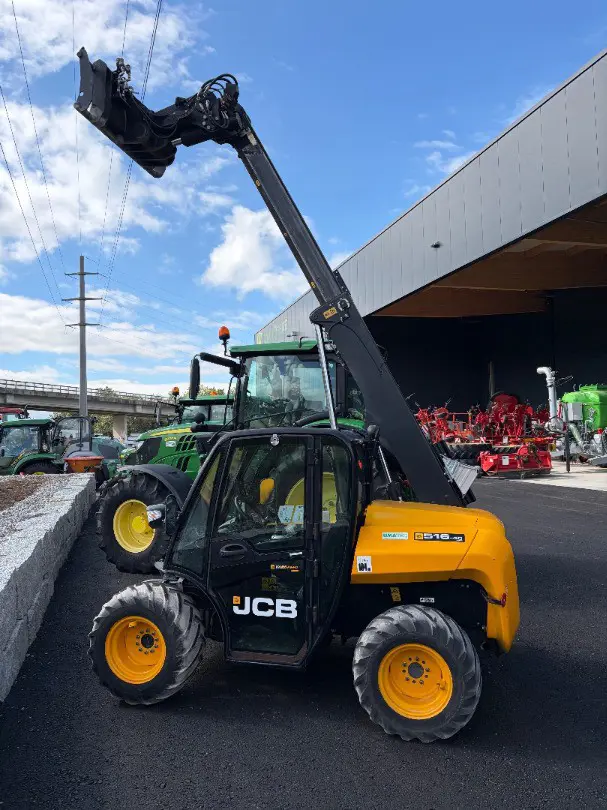 Télescopique compact JCB 516-40 Agri