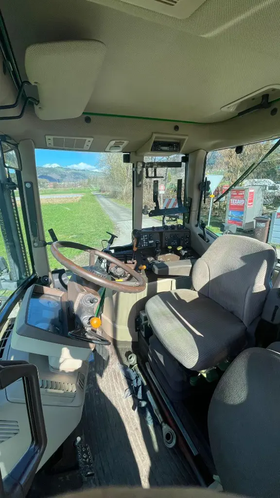 8b5b573f-51dd-43a6-9f97-49faba7e5562-WhatsApp Image 2026-03-12 at 15.jpg