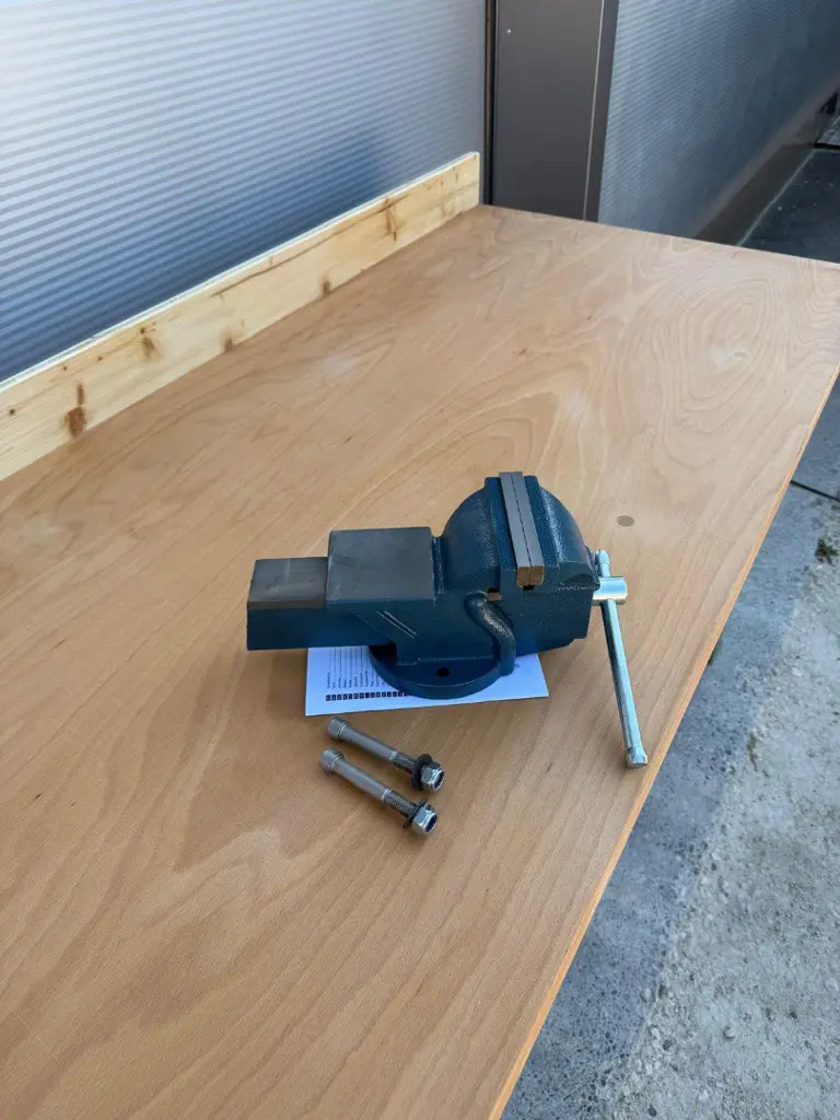 60ac4b80-46b5-46c1-a322-2fc616ed3356-900_Lista Werkbank_06.jpg