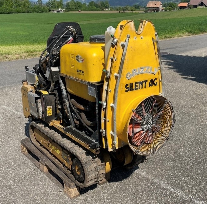 f37770d2-d78c-4a45-bb74-c11b6b86bdda-Spritze von Transporter Samuel 8.png