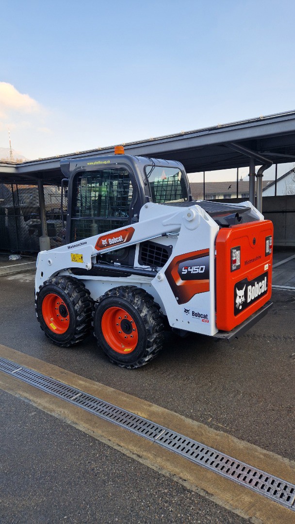 b4eab243-d861-4edd-9fa6-d63aa519a6d7-S450 B4J713013 (5).jpg