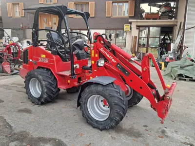 Hoflader Schäffer 3350