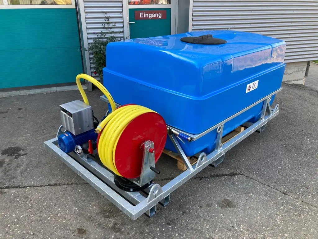 2f8fb5cf-f4e8-46b1-994f-945ea367d938-Tankgrösse 1500L.jpg