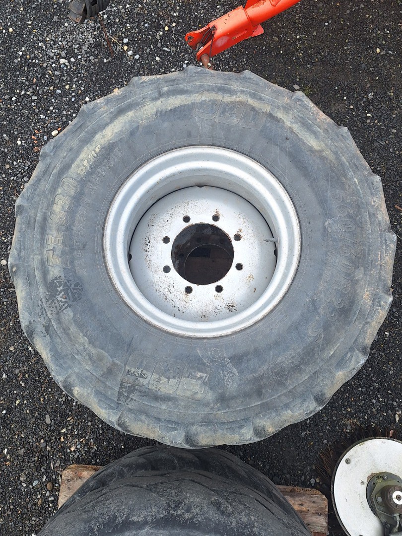 bb483e3f-d321-4afe-967c-5db53ff9be96-Keel Rad 560-60R22.5 (5).jpg