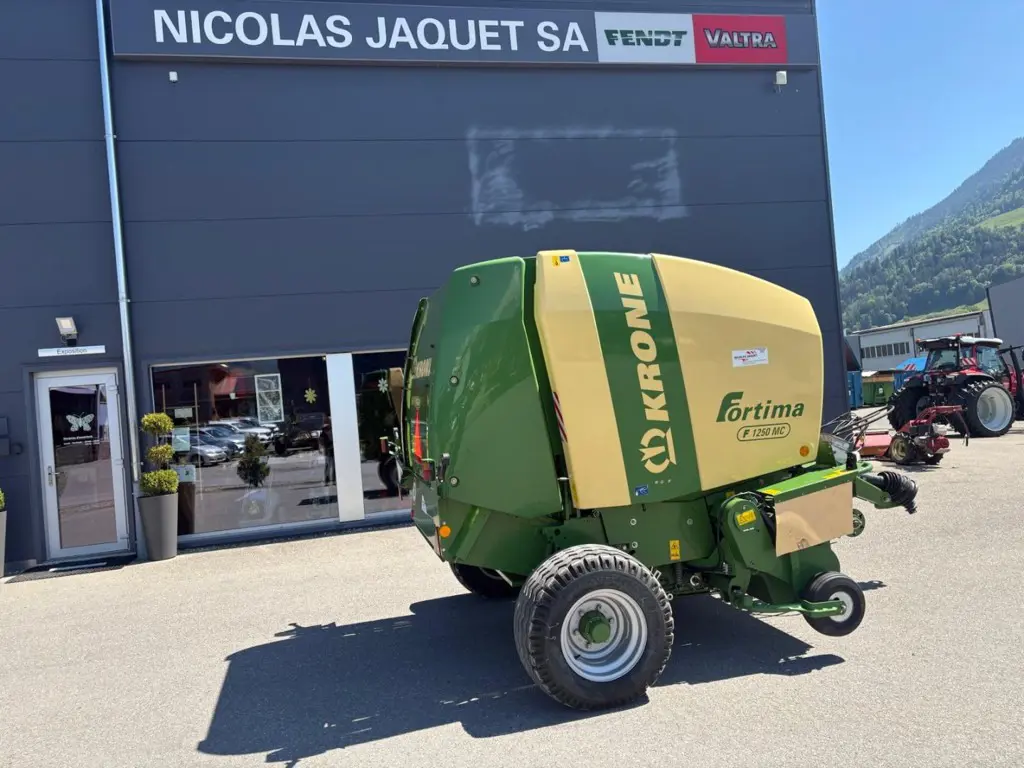 Presse à balles rondes Krone Fortima F 1250 MC