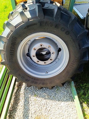 Kompletträder 340/85 R24 Trelleborg TM 600