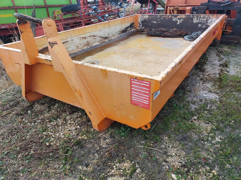 cb2e872f-0436-4303-b897-bc541e86d9a3-Aebi Lignières (16).jpg