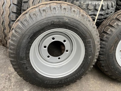 Räder 10.0/75-15.3