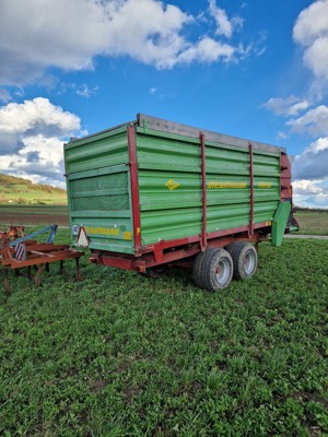 Strautmann Häckselwagen