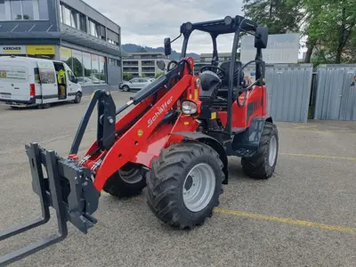 Schäffer 3650 Hoflader mit Top-Ausstattung