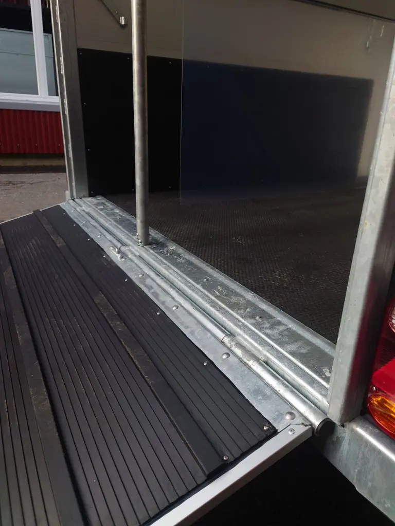 48229501-031f-4390-b17e-0dbbc53e7e21-Atec APT 2500 Thensa  (10).jpg