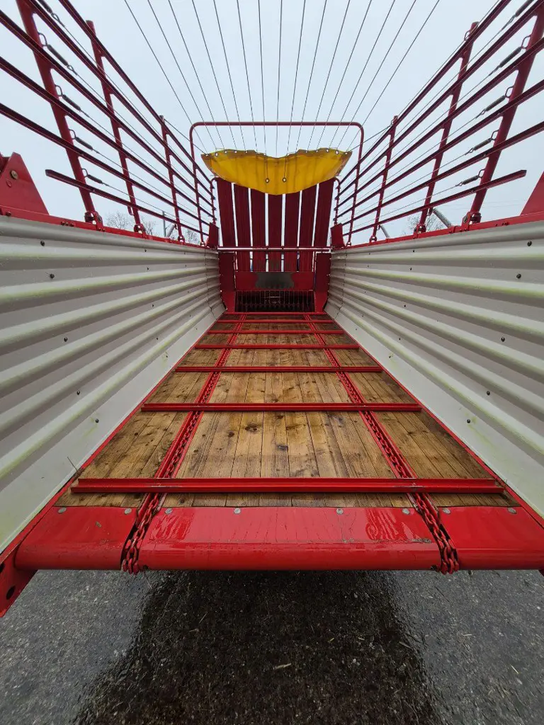 993c27ad-cd11-4c57-ad04-da5609b492d5-Ladewagen Pöttinger Ladeprofi 2 LMB maschinen GmbH 8.jpg