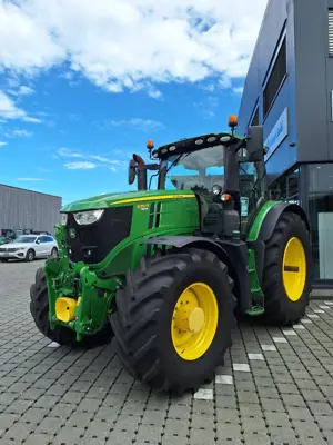 John Deere 6250R