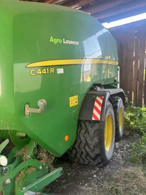 Rundballenpresse C 441R / Robert Aebi Landtechnik