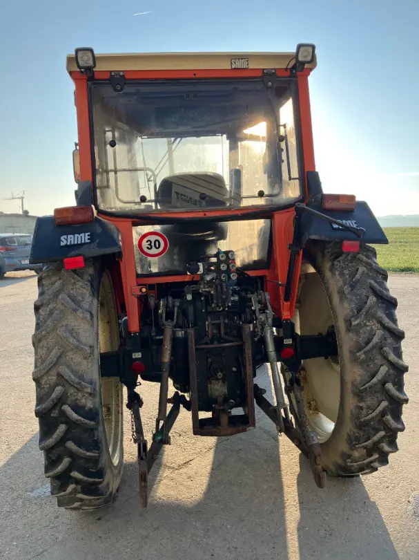 97fbfabd-db2b-45d3-bcd0-75b9bb9ded9d-Same Explorer 70 4.jpg