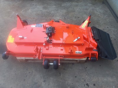 neues Zwischenachs - Mähwerk / Mähdeck Kubota ST 30 35 / STV 32 36 40 RCK60 , mit Seitenauswurf , für Rasentraktor , Kommunaltraktor , Vorführgerät