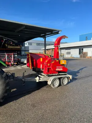 LINDDANA TP200 Park Holzhacker