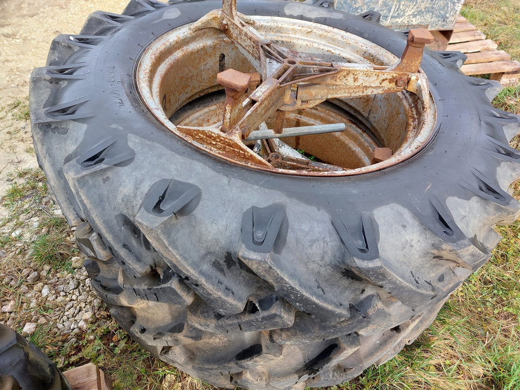 fb466613-963c-4669-9f40-b534fbc6ab89-Roues jumelées Leuenberger  (3).jpg