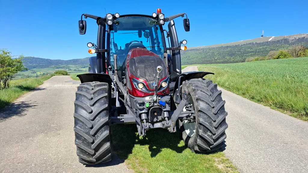 139f9e47-91d6-4f14-a912-bb4879e2ff07-Valtra G 135  (8).jpg