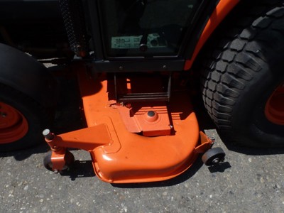 Zwischenachsmähwerk Kubota 1.50 m zu Kubota ST 40