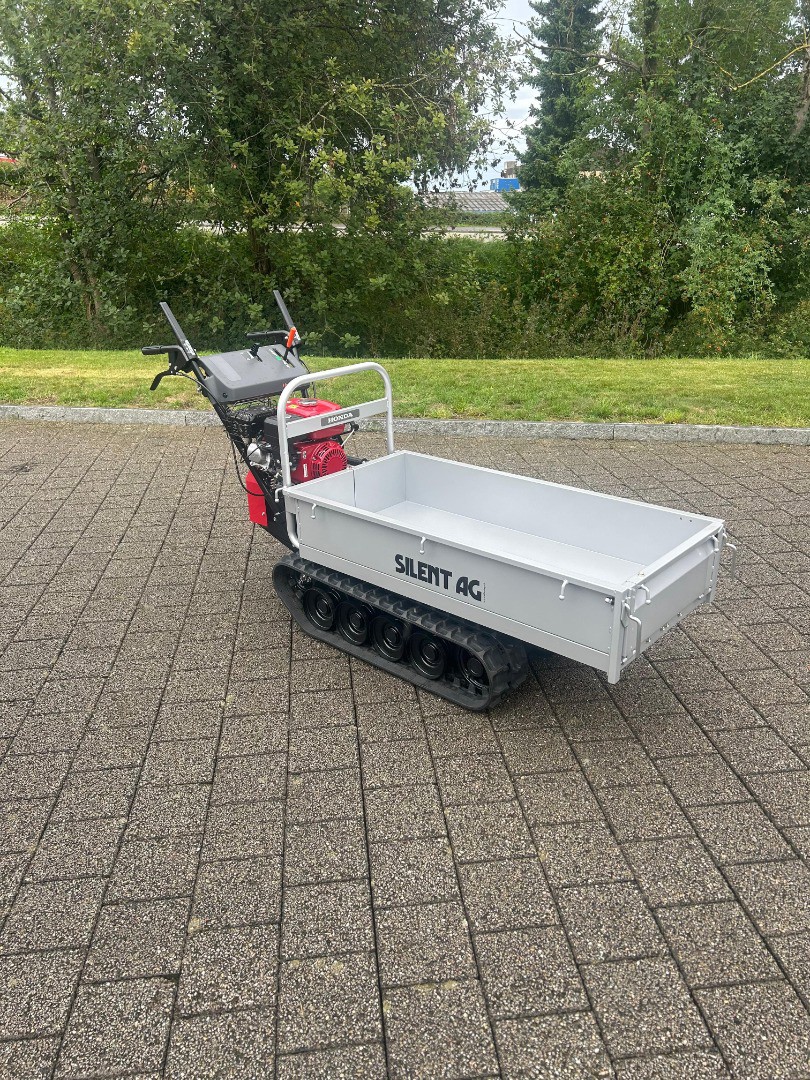 0ff08a77-089e-4490-9477-26c54b3ad342-WhatsApp Image 2025-08-28 at 16.50.17 (2).jpg