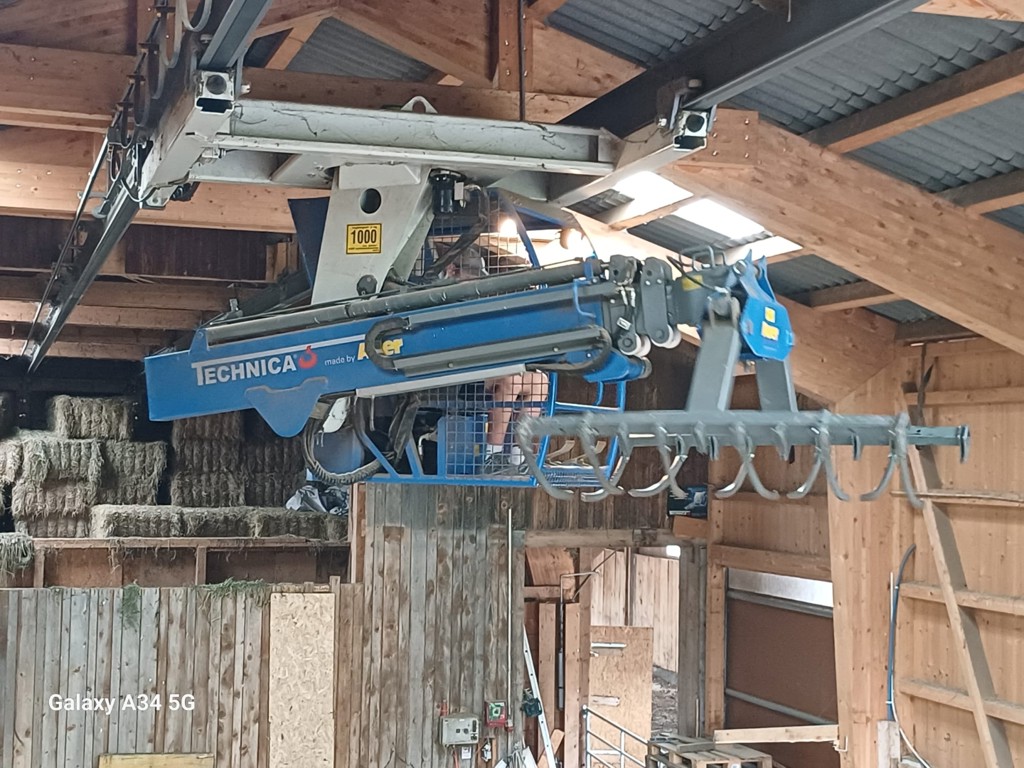 4f3b78ed-d5c9-4dd6-8bdf-c08caefe7552-PHOTO-2024-06-07-16-03-01 (7).png