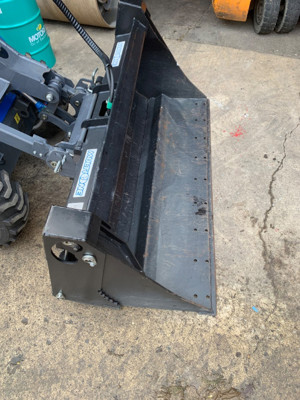 Multione 4 in 1 Schaufel