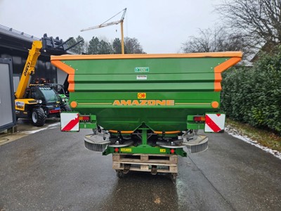 Semoir à engrais Amazone 3'200 litres