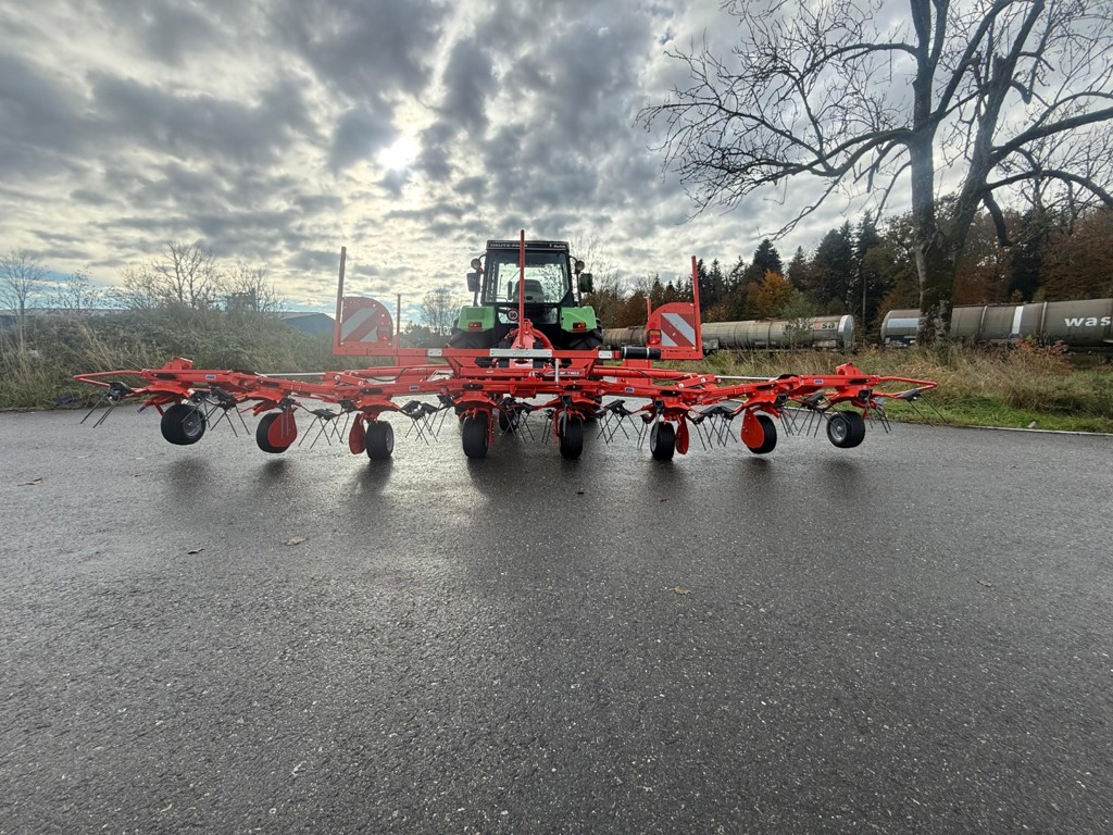 0ca48761-f238-4cee-be4a-d2726adff90f-WhatsApp Image 2025-10-28 at 10.00.53 (1).jpg