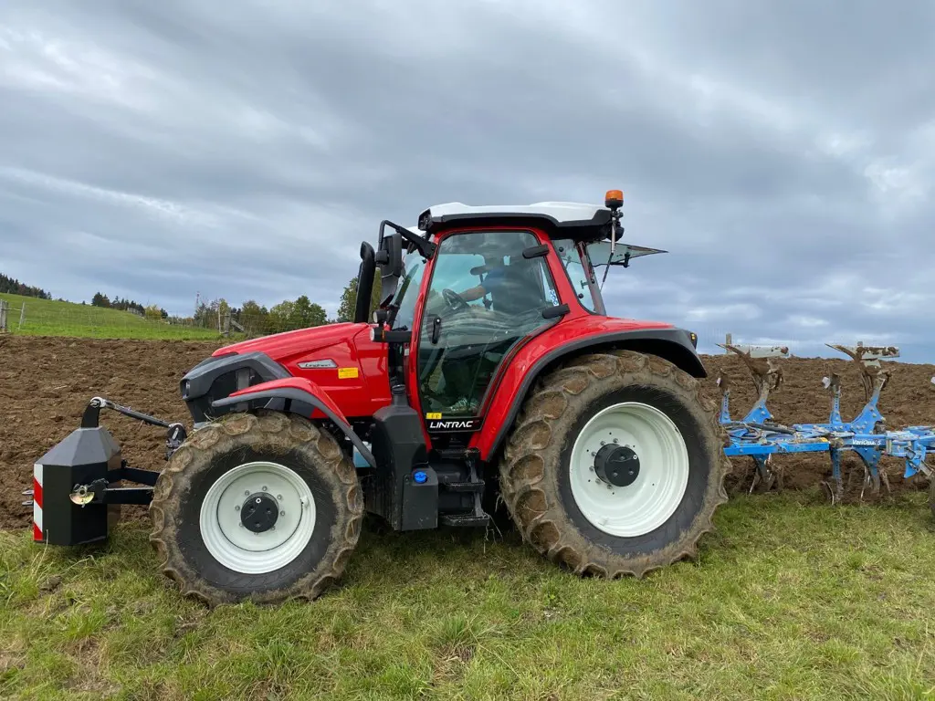 Demo Lindner Lintrac 130 Stufenlos