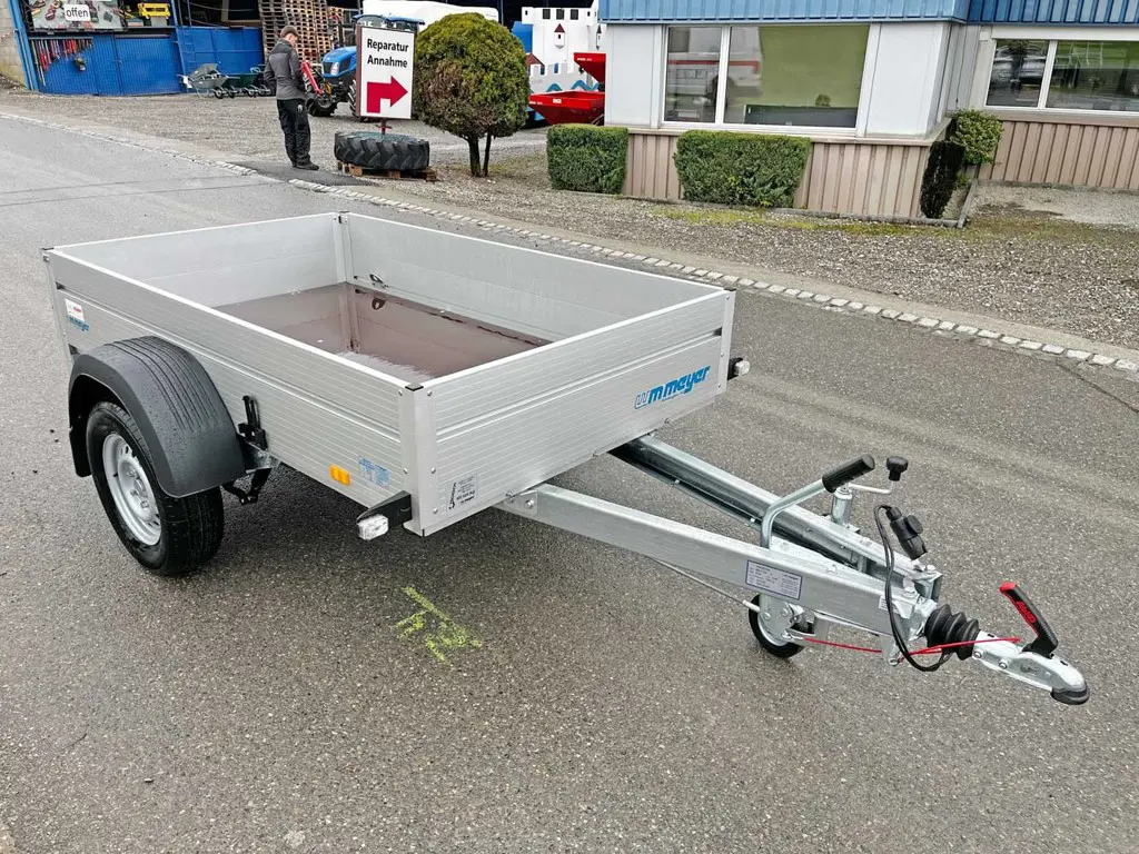 797e3526-0c08-4db0-ac57-1272d6795a2c-36378-WM-Meyer-AG-Anhänger-Auto-B-1321-126-(4).jpg