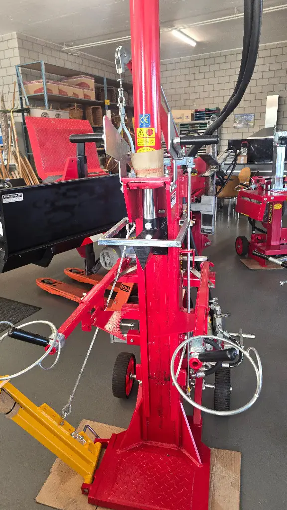 Senkrechtspaltmaschine GROWI GN 12