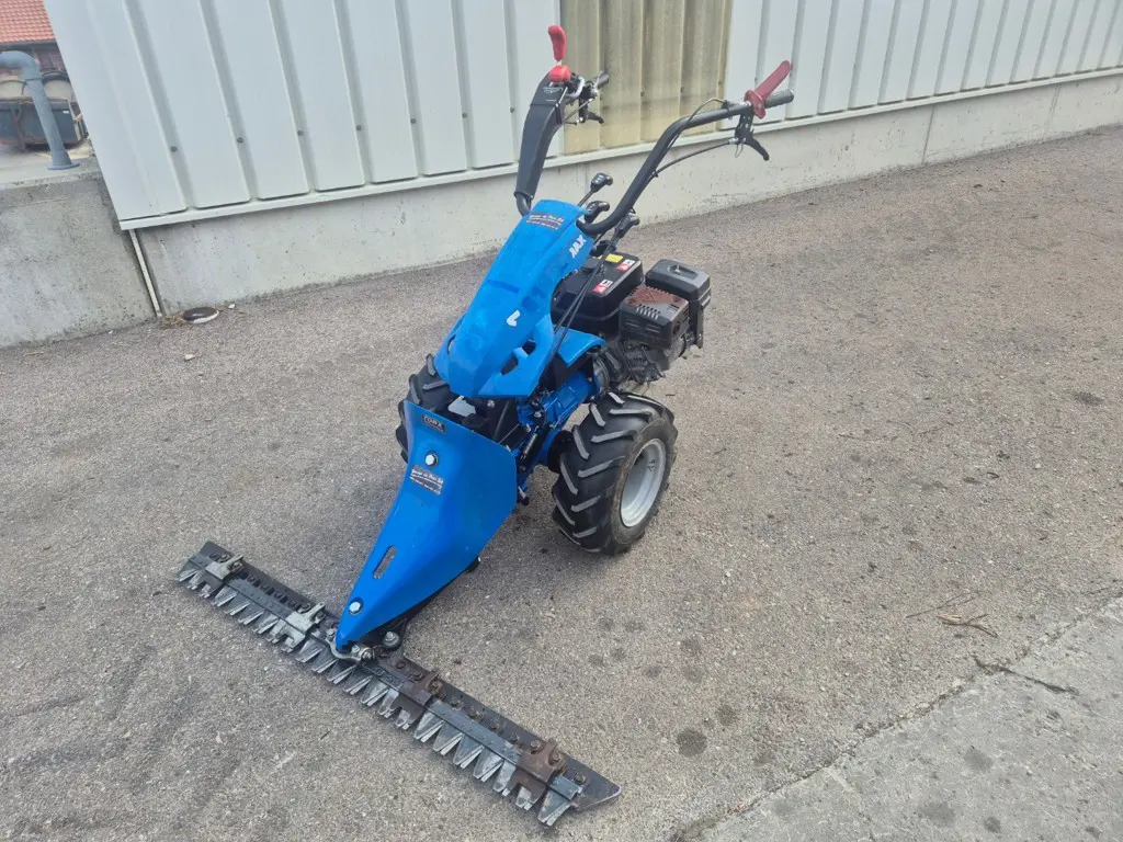 motofaucheuse