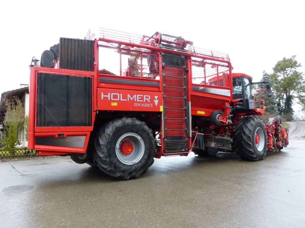 169e4170-26b2-4f1f-a800-34a5ace7b814-Holmer T4-30 Pfister (6).jpg