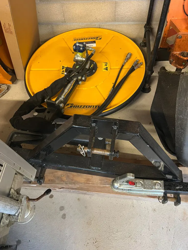 8d7cb493-3ce5-4e1d-970b-9566e392d9de-WhatsApp Image 2026-04-21 at 09.43.01 (2).jpg