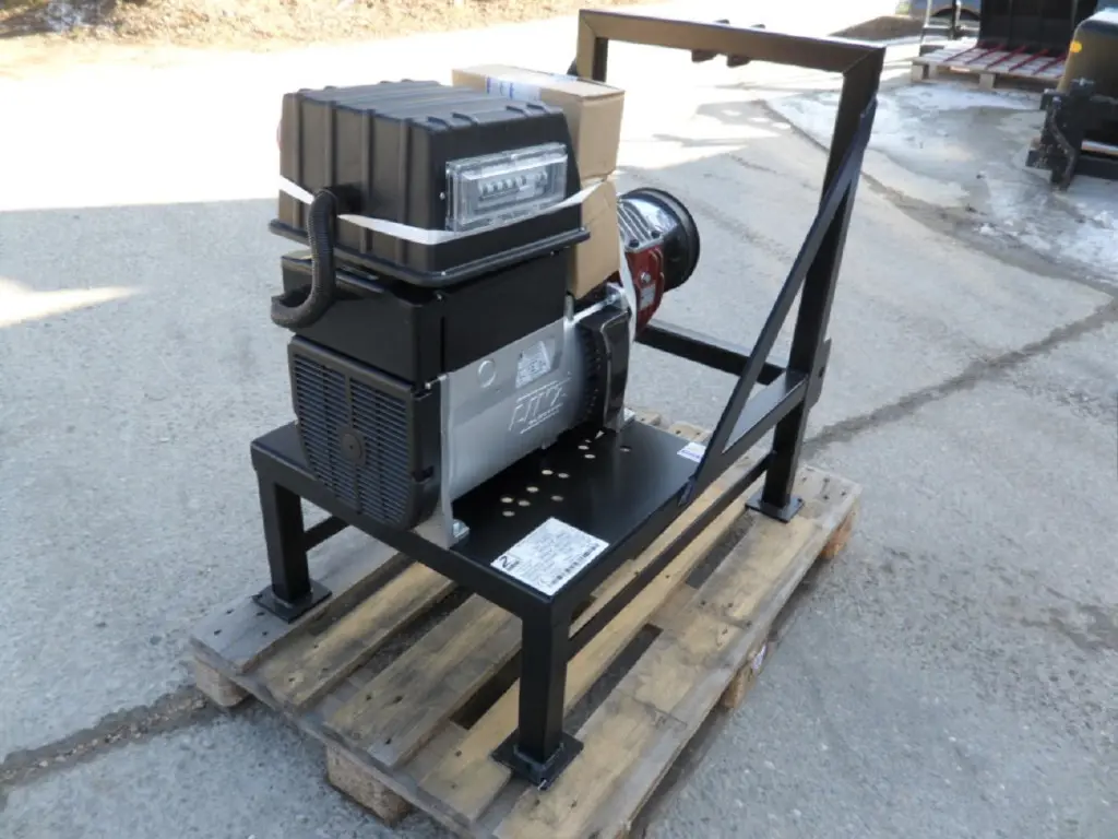 6d95e998-48c2-41ca-bd32-92ed60860d6a-Gareni Génératrice 3PMS2215 (3).jpg